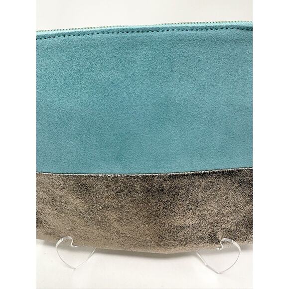 NEW with Tags Street Level Mirabella Metallic Sueded and Leather Wristlet Clutch - Picture 3 of 14